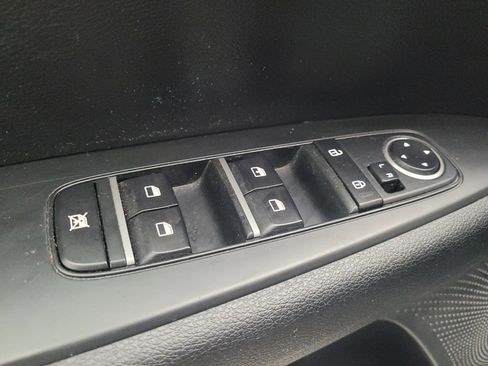 Used 2020 Kia Forte Sedan FWD image 27