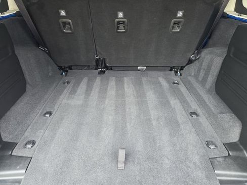 Used 2023 Jeep Wrangler Sport AWD/4WD image 26