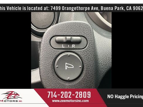 Used 2011 Honda Fit image 27