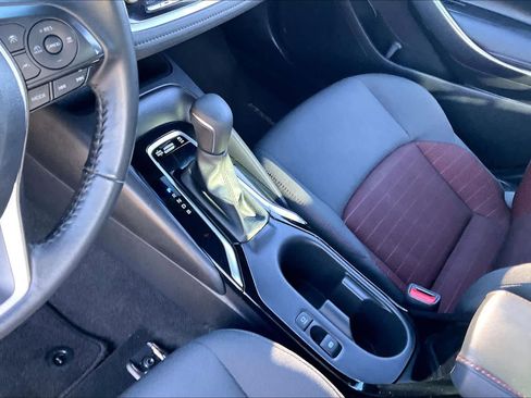 Used 2024 Toyota Corolla SE image 16