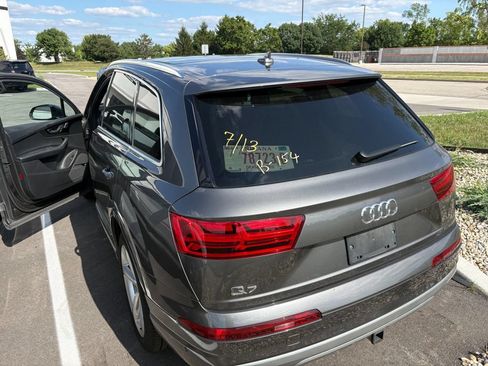 Used 2019 Audi Q7 3.0T Prestige w/ Prestige Package AWD/4WD image 3