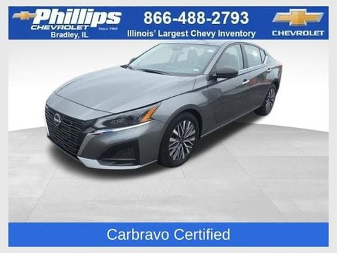 Used 2024 Nissan Altima 2.5 SV FWD image 1
