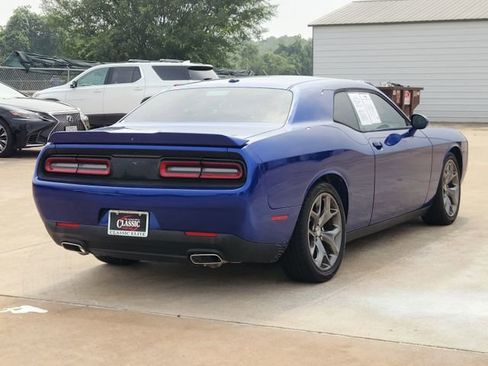 Used 2020 Dodge Challenger GT w/ Driver Convenience Group RWD image 5