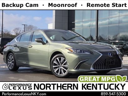 Used 2020 Lexus ES 300h w/ Premium Package