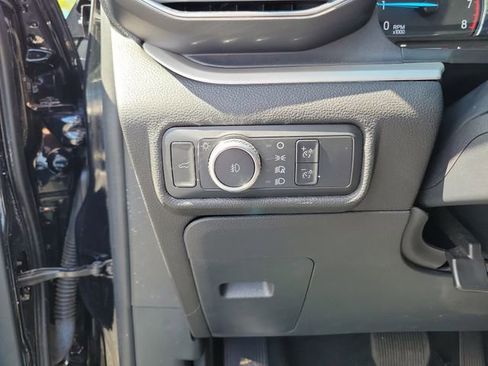 Used 2022 Ford Explorer XLT w/ Equipment Group 202A AWD/4WD image 13