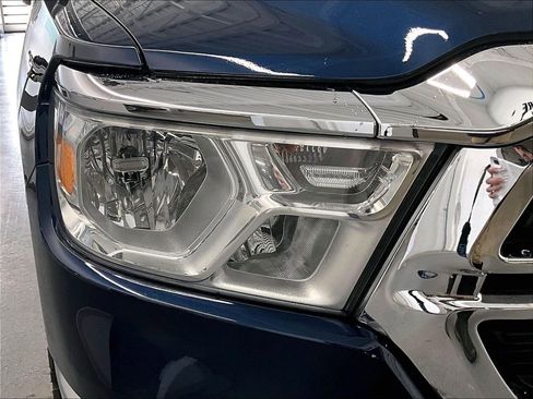 Used 2022 RAM 1500 Big Horn AWD/4WD image 31