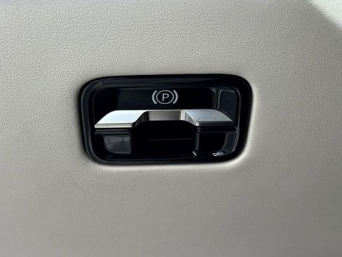 New 2026 Mercedes-Benz S 500 4MATIC image 29