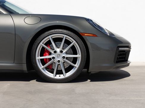 Certified 2020 Porsche 911 Carrera S RWD image 11