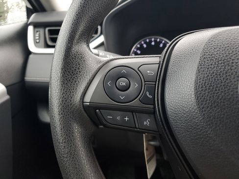 Certified 2022 Toyota RAV4 XLE image 20