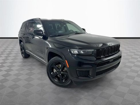 Certified 2024 Jeep Grand Cherokee L Altitude AWD/4WD image 1