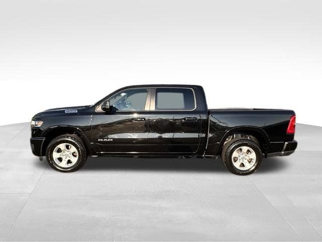 Used 2025 RAM 1500 Big Horn AWD/4WD image 3