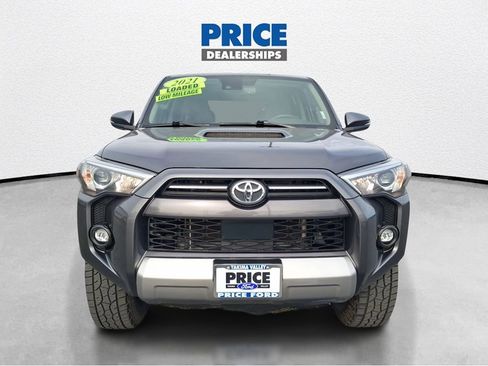 Used 2021 Toyota 4Runner TRD Off-Road Premium w/ Moonroof Package AWD/4WD image 3