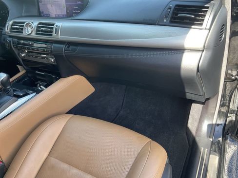 Used 2014 Lexus LS 460 w/ F Sport Package RWD image 34