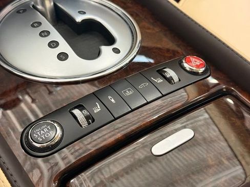 Used 2013 Bentley Flying Spur Flying Spur Speed AWD/4WD image 19