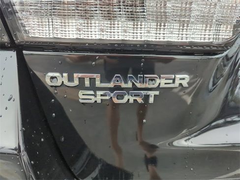 Used 2023 Mitsubishi Outlander Sport ES image 17