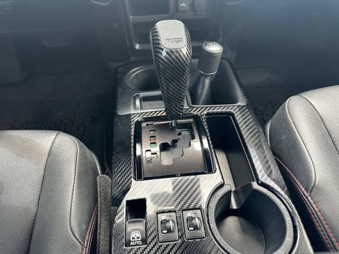 Used 2020 Toyota 4Runner TRD Pro AWD/4WD image 18