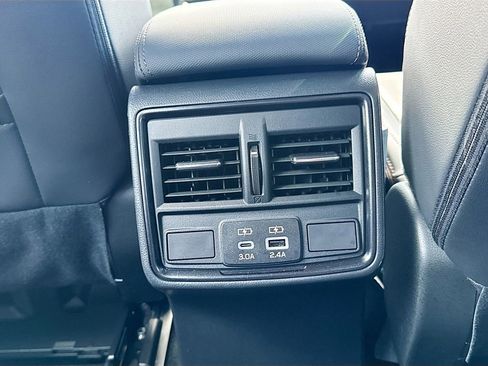 Used 2025 Subaru Forester Sport AWD/4WD image 33