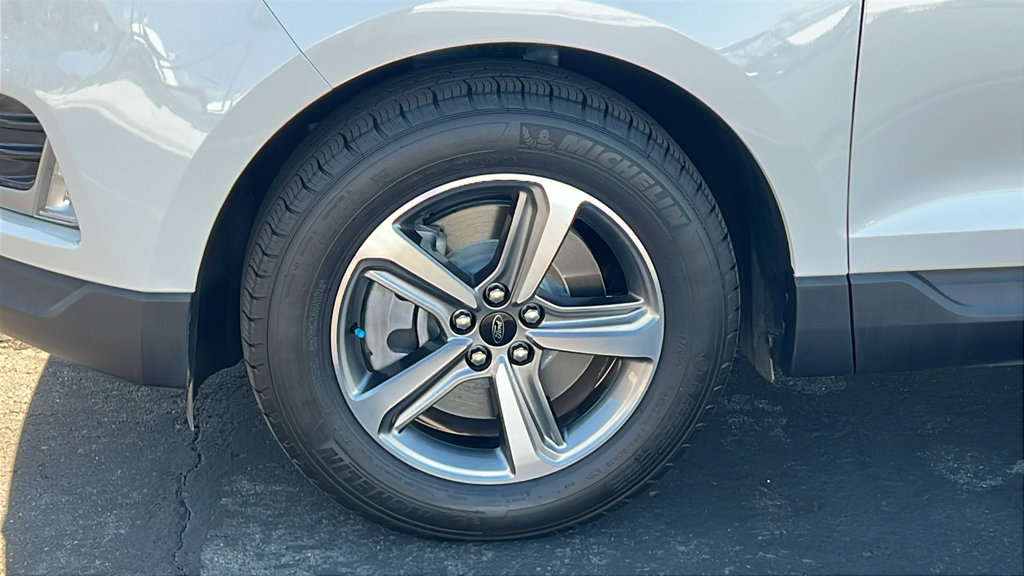 Certified 2023 Ford Edge SEL AWD/4WD image 8
