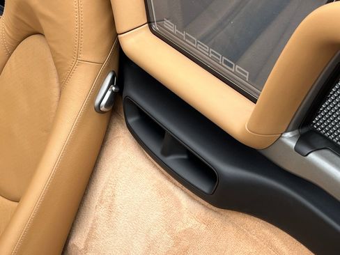 Used 2005 Porsche Boxster S RWD image 28