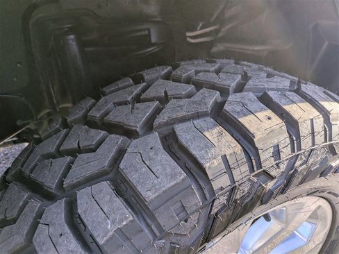 Used 2020 RAM 2500 Tradesman image 12