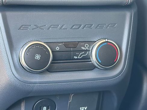 New 2026 Ford Explorer Active w/ Active Comfort Package image 23