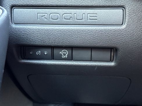 Certified 2023 Nissan Rogue S AWD/4WD image 31