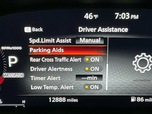 Used 2024 Nissan Pathfinder Platinum w/ Cargo Package image 12