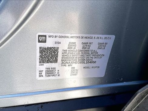 Used 2025 Chevrolet Equinox LT w/ Safety and Technology Package FWD image 14