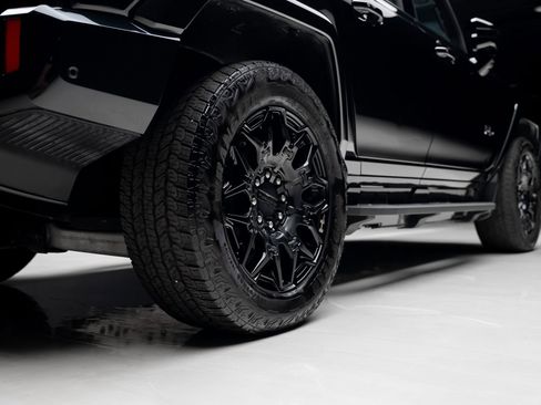 Used 2024 GMC Hummer EV 2X image 73