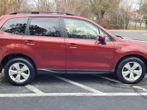 Used 2014 Subaru Forester 2.5i Premium w/ All-Weather Package image 9