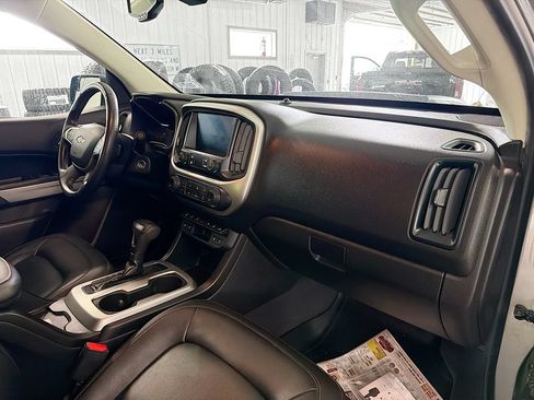 Used 2019 Chevrolet Colorado ZR2 w/ ZR2 Dusk Special Edition AWD/4WD image 12