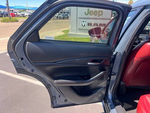 Used 2025 MAZDA CX-30 AWD 2.5 S w/ Preferred Package image 37
