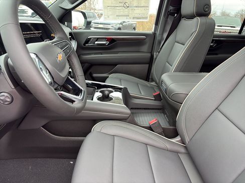 New 2026 Chevrolet Tahoe Premier w/ Sun And Tow Package AWD/4WD image 19