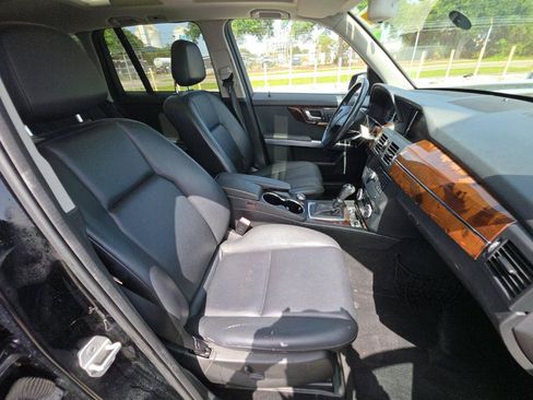 Used 2012 Mercedes-Benz GLK 350 4MATIC image 8