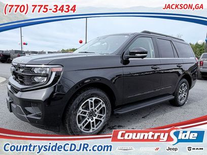 Used 2025 Ford Expedition Active