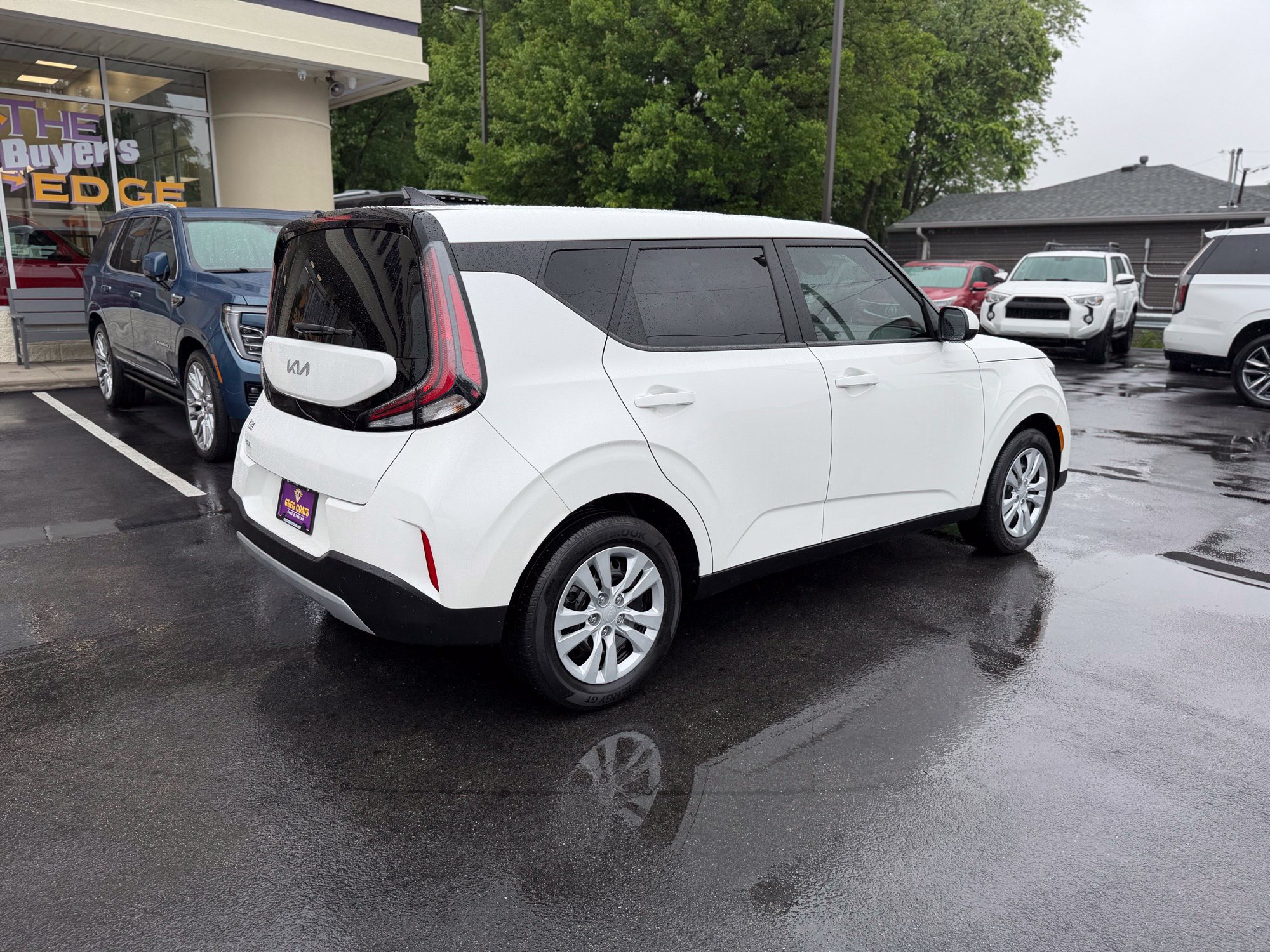 Used 2023 Kia Soul LX FWD image 6