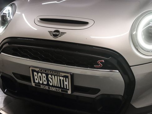 Certified 2024 MINI Cooper S FWD image 11
