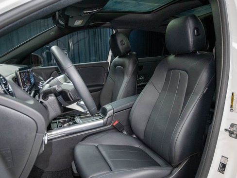 Certified 2026 Mercedes-Benz GLA 250 image 11