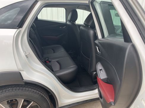 Used 2017 MAZDA CX-3 Touring FWD image 13