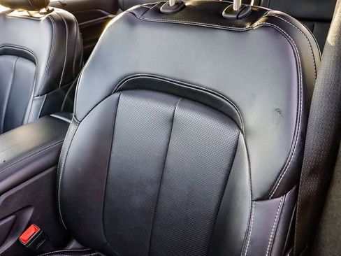 Certified 2024 Jeep Grand Cherokee L Limited w/ Luxury Tech Group II image 31