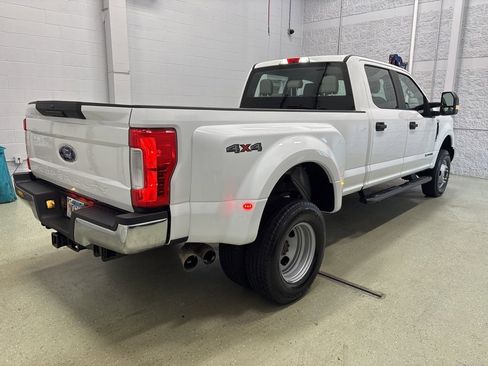 Used 2019 Ford F350 XL w/ Power Equipment Group image 3