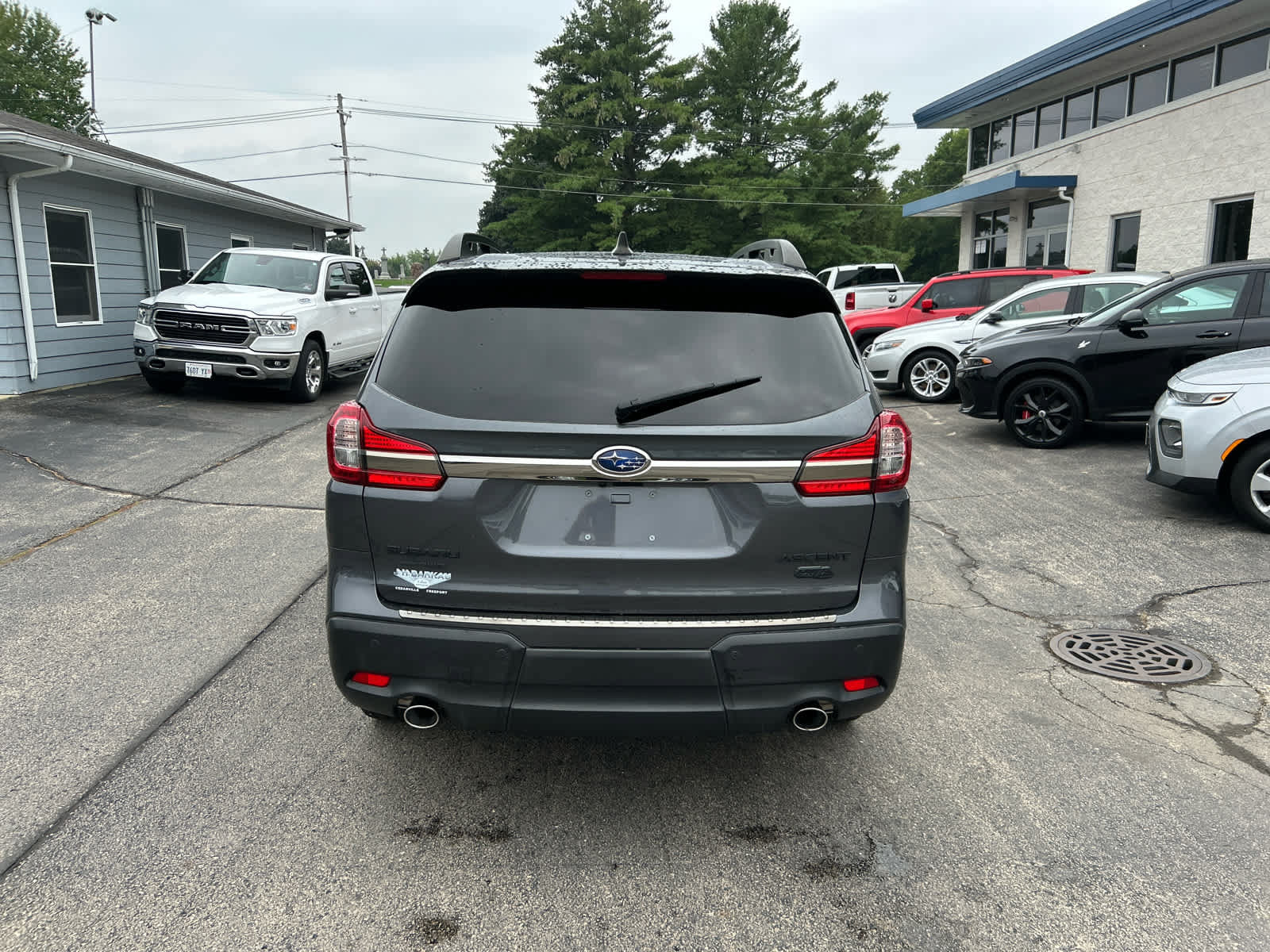 Used 2022 Subaru Ascent Onyx Edition AWD/4WD image 6