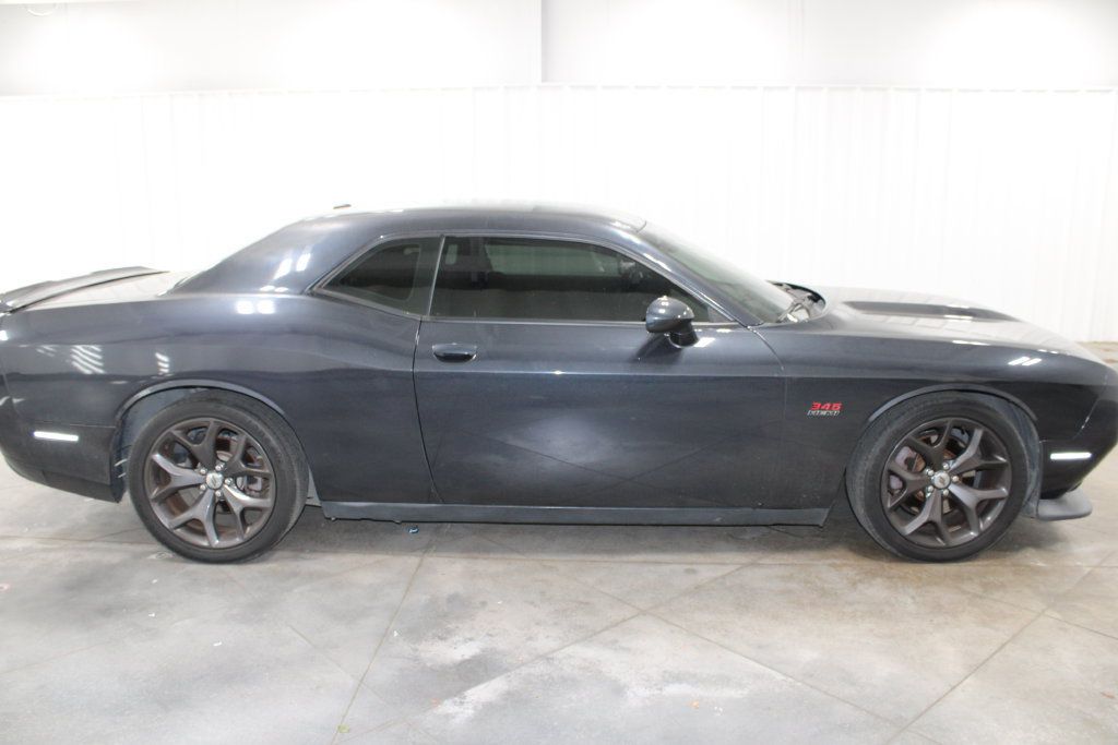 Used 2019 Dodge Challenger R/T RWD image 11