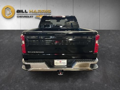 Used 2023 Chevrolet Silverado 1500 LT AWD/4WD image 11