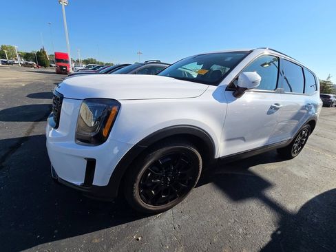 Used 2022 Kia Telluride EX w/ EX Premium Package AWD/4WD image 5