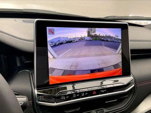 New 2026 Jeep Compass Trailhawk w/ Sun, Sound & Navigation Group image 13