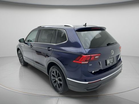 Used 2023 Volkswagen Tiguan SE AWD/4WD image 8