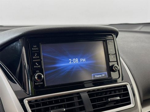 Used 2020 Mitsubishi Eclipse Cross ES image 13