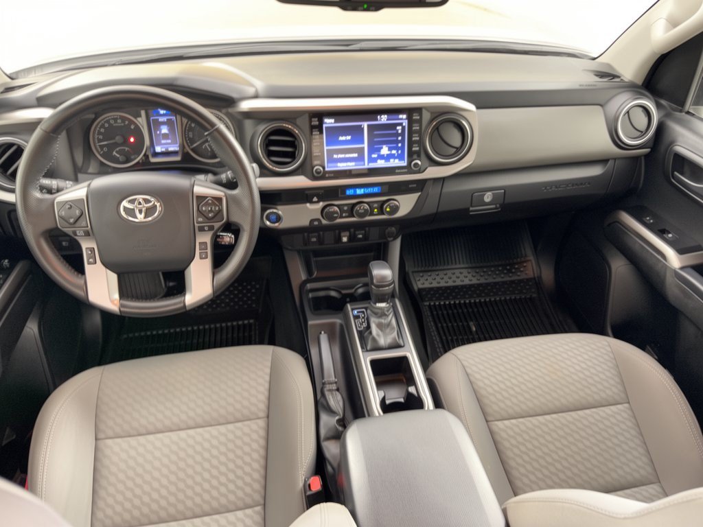 Used 2023 Toyota Tacoma SR5 RWD image 17