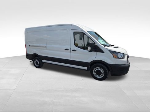 New 2024 Ford Transit 250 148 Medium Roof image 16